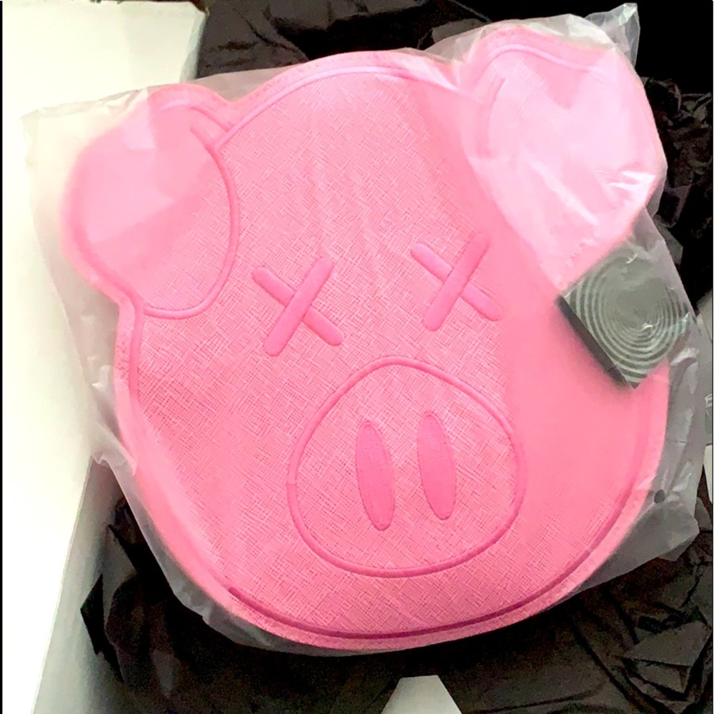 Jeffree Star X Shane pig side purse